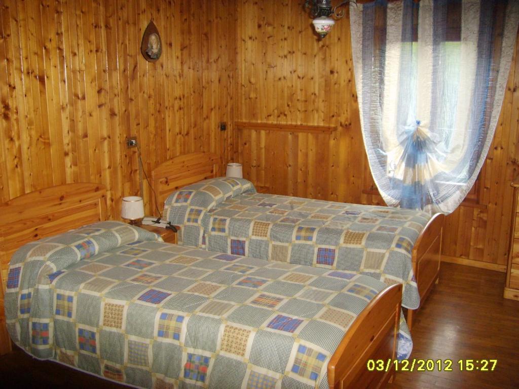 Antico Albergo Sant'Antonio Fonzaso الغرفة الصورة