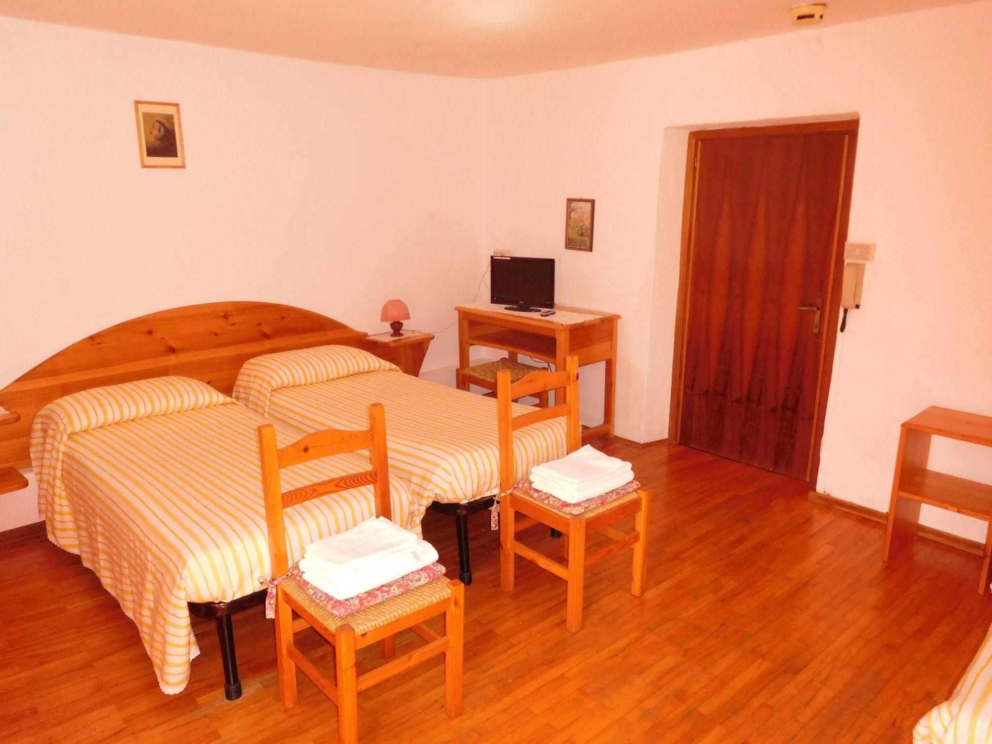 Antico Albergo Sant'Antonio Fonzaso المظهر الخارجي الصورة